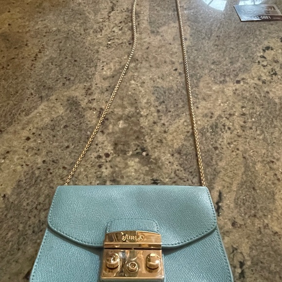 Furla Metropolis small turquoise crossbody bag- nwt - Picture 7 of 13